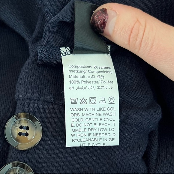 Women’s Plus Size Navy Blue V-Neck Button Long Sleeve Top - Picture 5 of 8